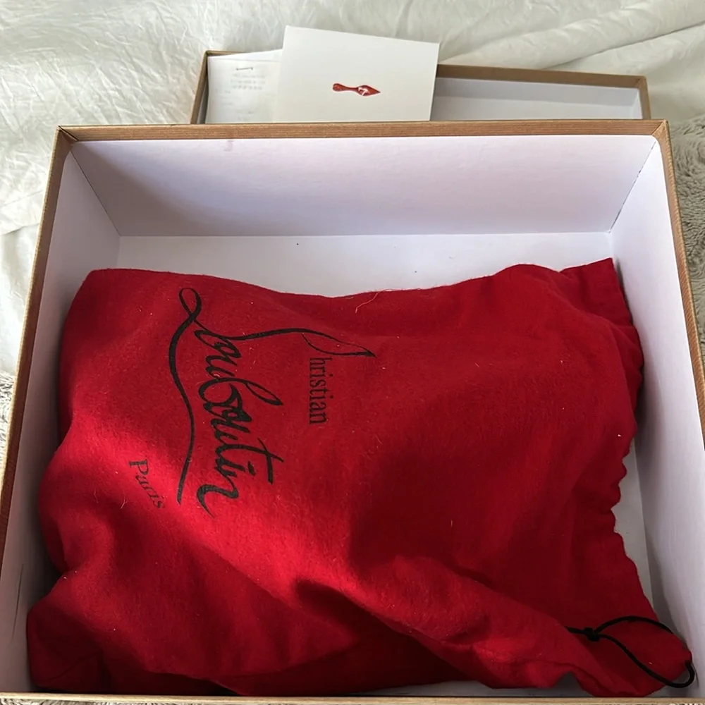 Bootylili Velours Christian Louboutin booties - Picture 15 of 16